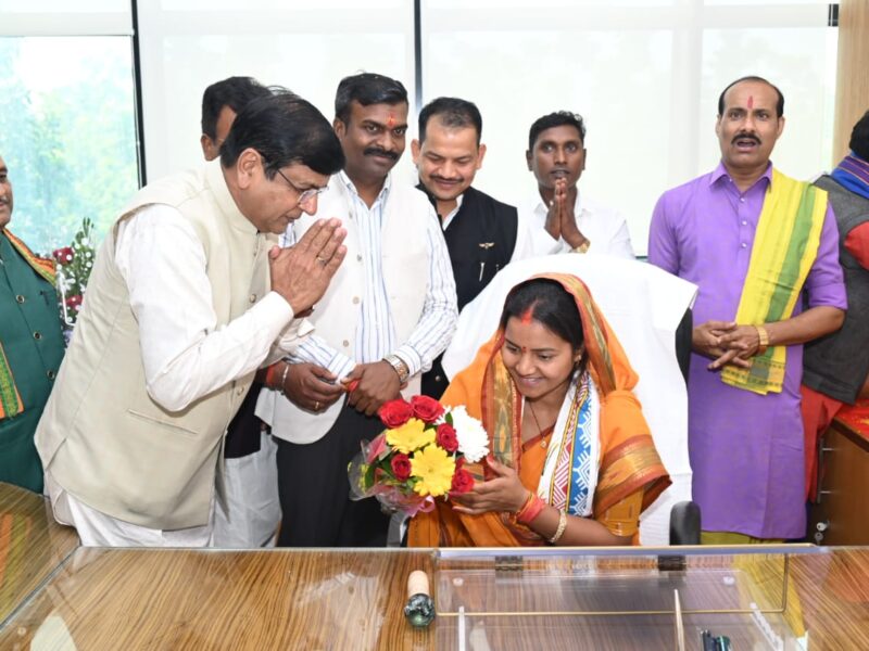 श्रीमती लक्ष्मी राजवाड़े