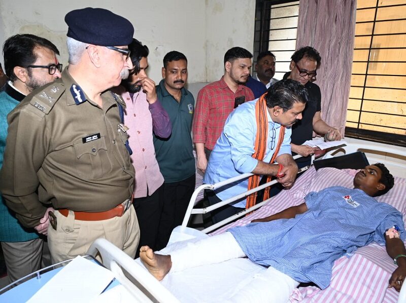 विजय शर्मा