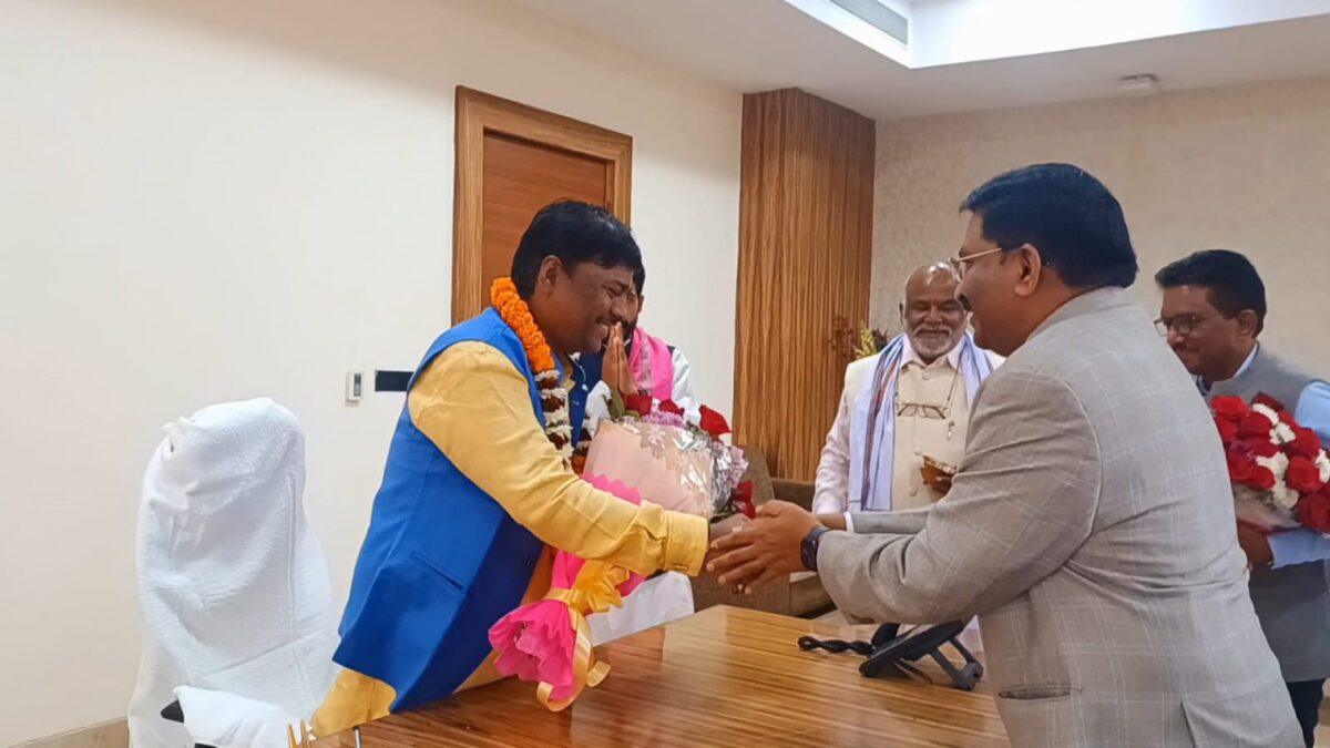 केदार कश्यप