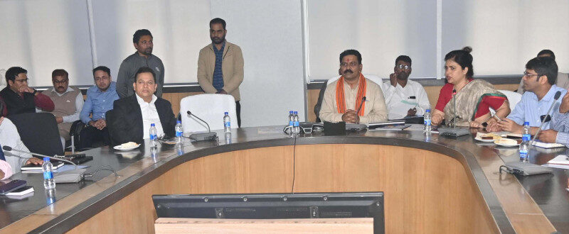 विजय शर्मा