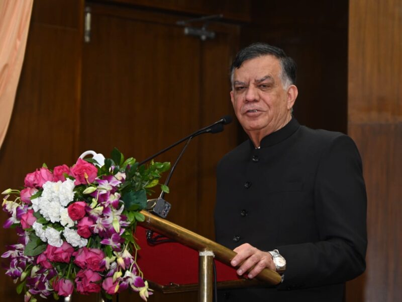 सतीश महाना