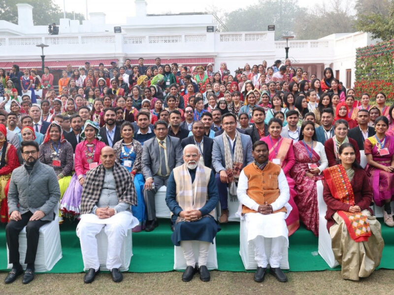 नरेन्द्र मोदी