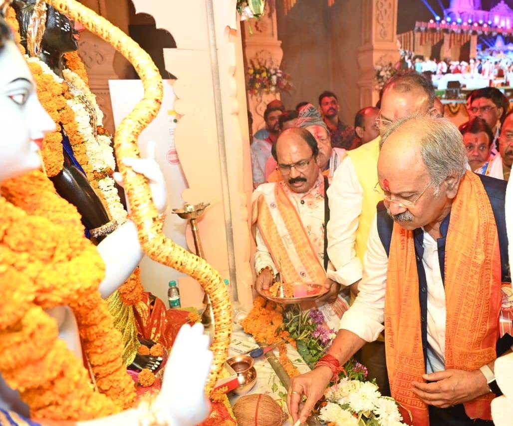 भव्य गंगा आरती