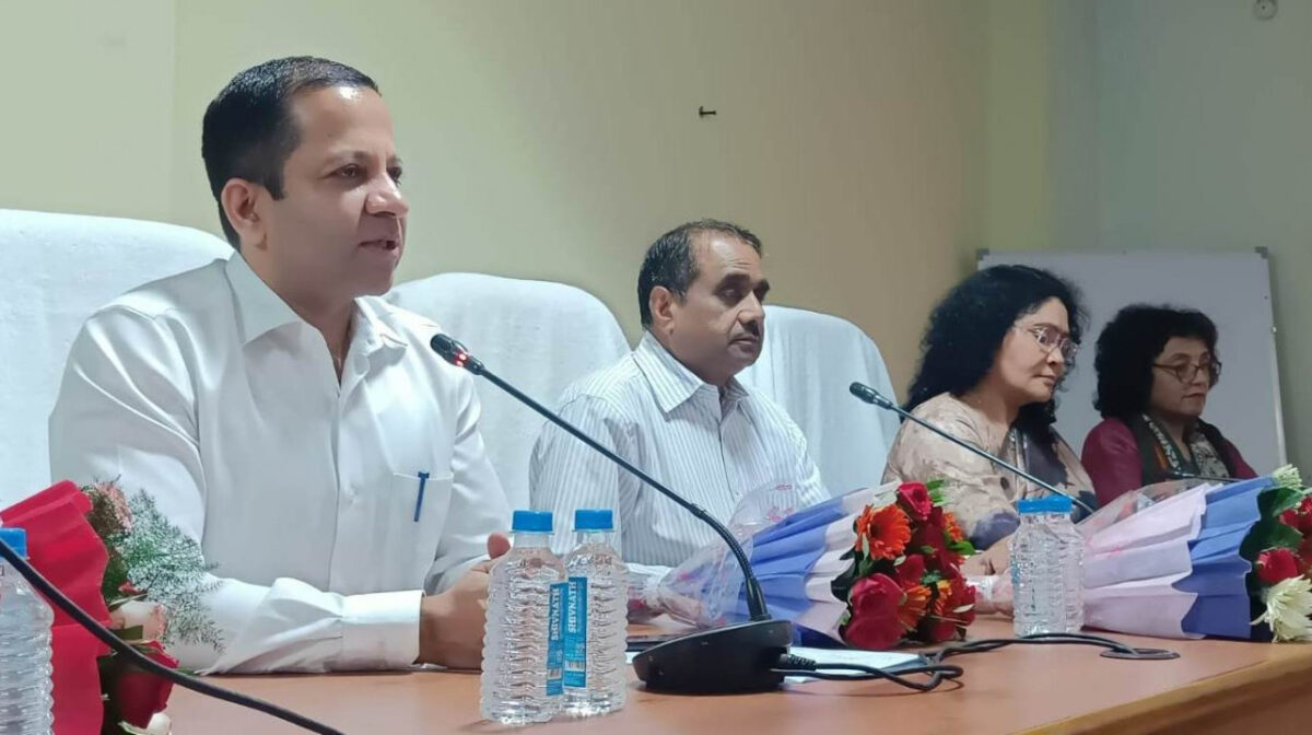 सिद्धार्थ कोमल परदेशी