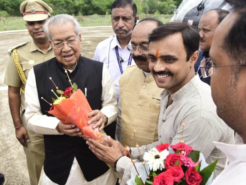 विश्व भूषण हरिचंदन