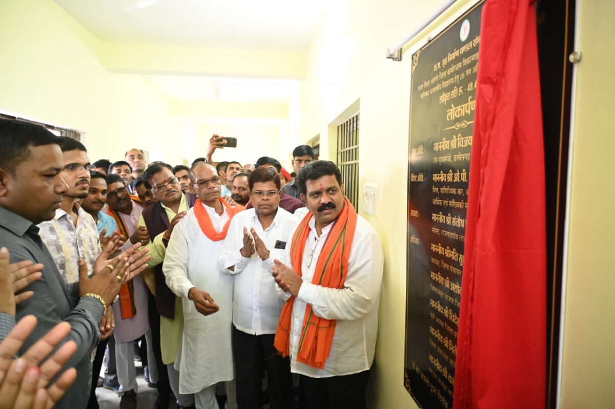 विजय शर्मा