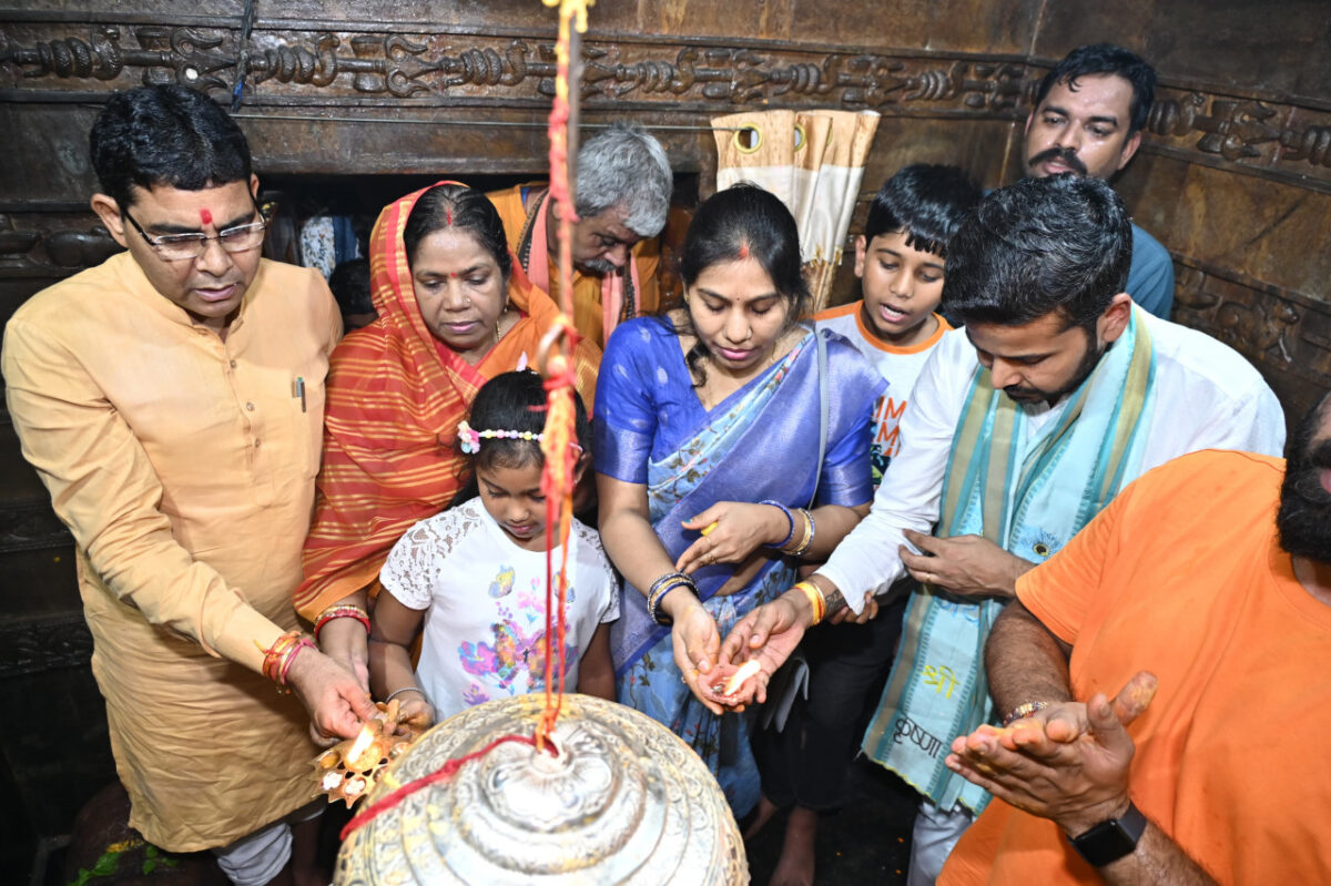 राजस्व मंत्री