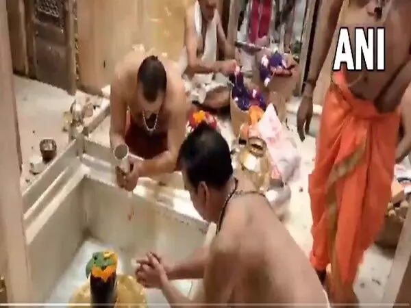 काशी विश्वनाथ मंदिर