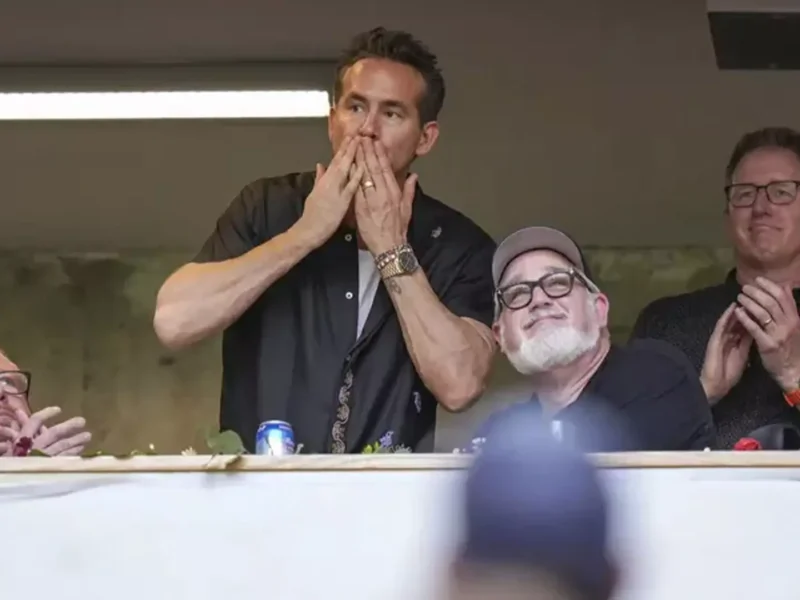 रयान रेनॉल्ड्स