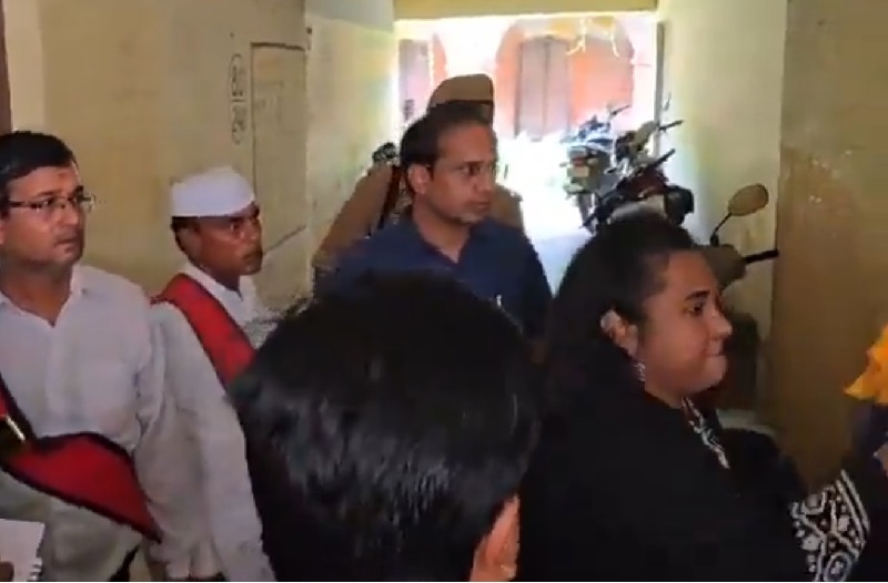 महिला कलेक्टर