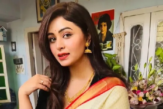 ऋताभरी चक्रवर्ती