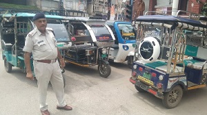 ई-रिक्शा चालान