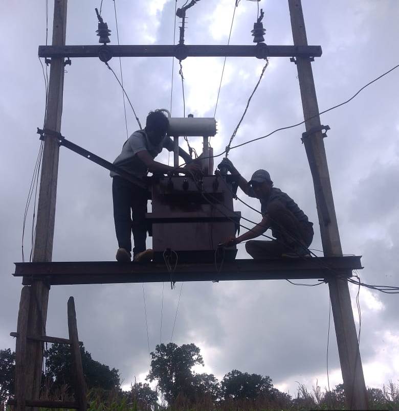 बगिया में मुख्यमंत्री कैंप कार्यालय की पहल से बिजली आपूर्ति त्वरित बहाल