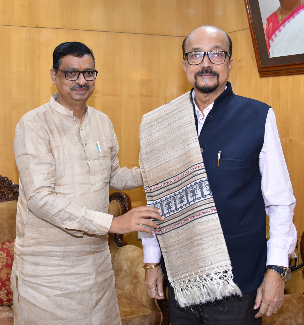 राज्यपाल श्री रमेन डेका