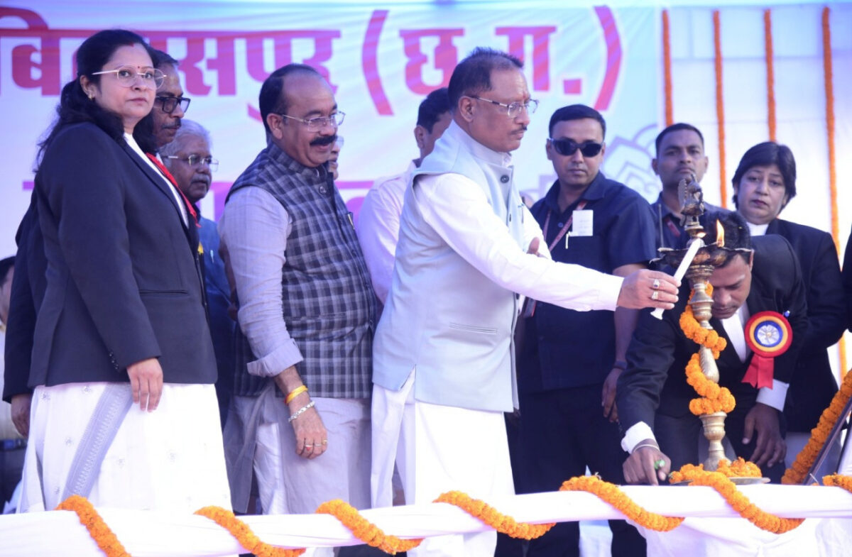 मुख्यमंत्री ने बिलासपुर जिला