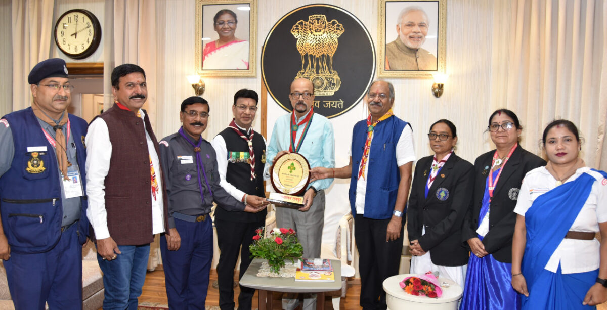 राज्यपाल श्री डेका