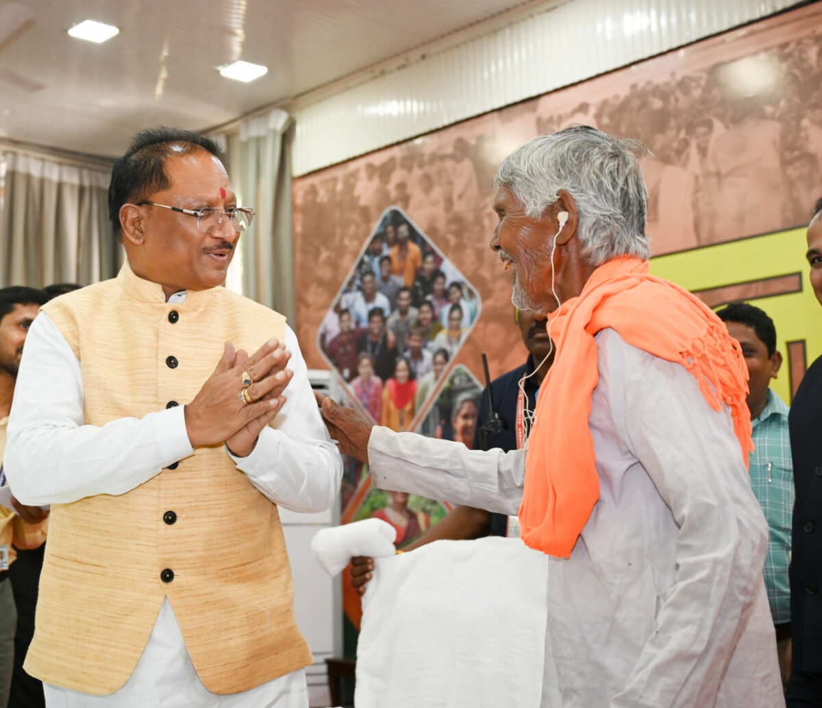 मुख्यमंत्री के निर्देश