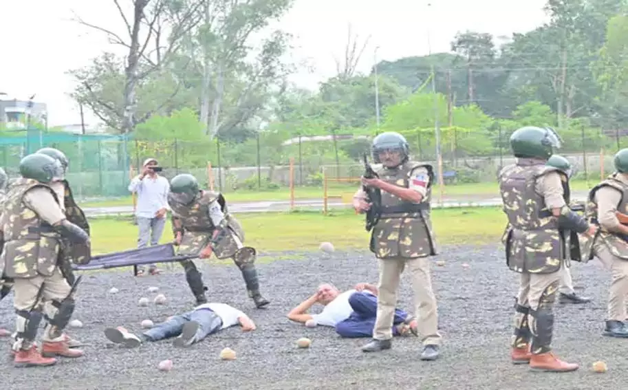 रायसेन पुलिस लाइन में