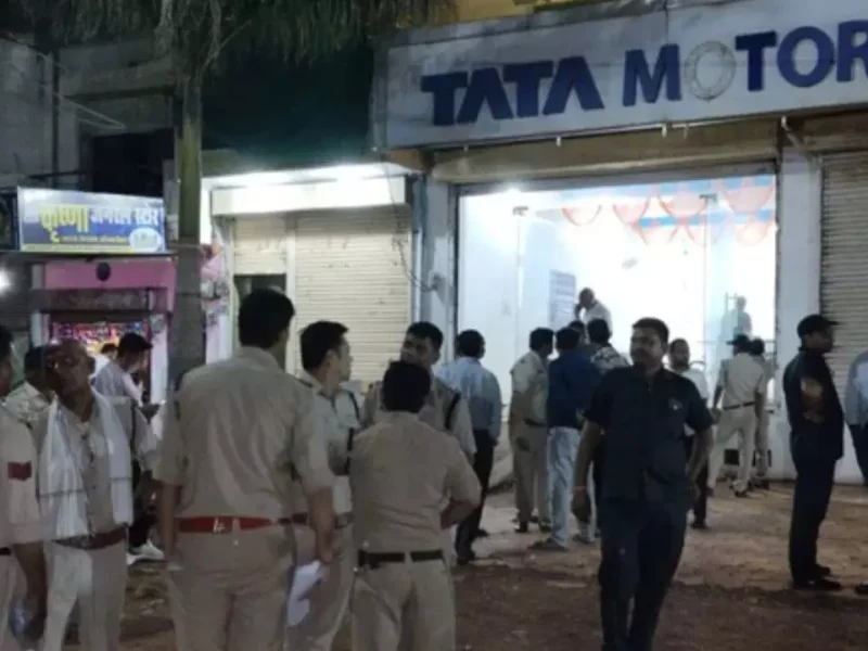 विधायक और जिला