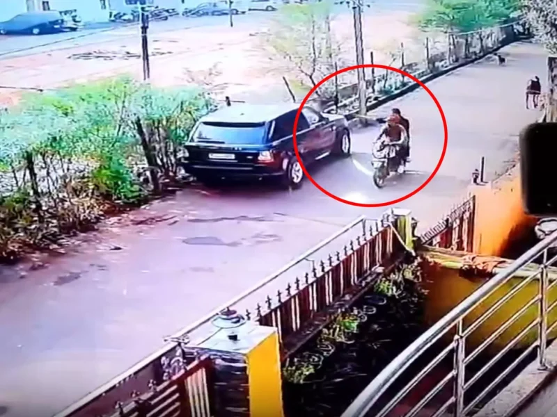 भाजपा पार्षद की कार