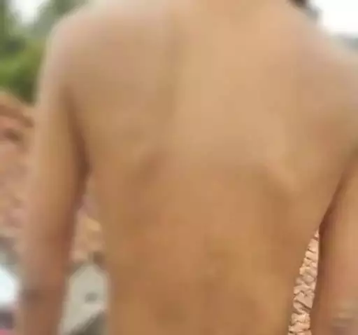 पुलिसकर्मी पर