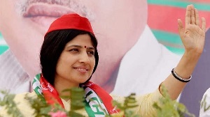 डिंपल यादव का आरोप