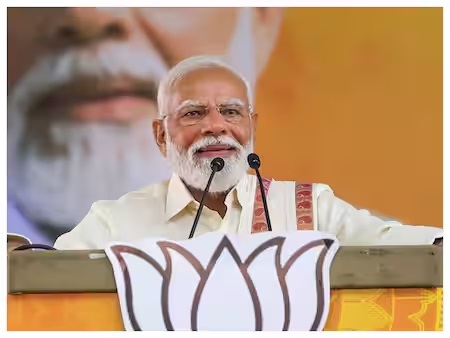 मना रहे 74वां जन्मदिन,