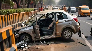 बर्थडे सेलिब्रेट कर लौट