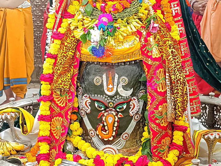 भस्म आरती में गणेश