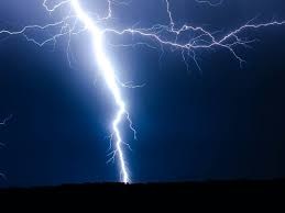 आकाशीय बिजली