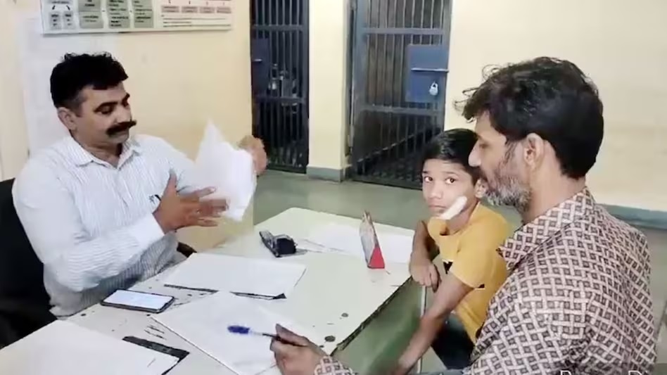 छात्र को मारा