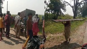 महिलाओं ने शराब