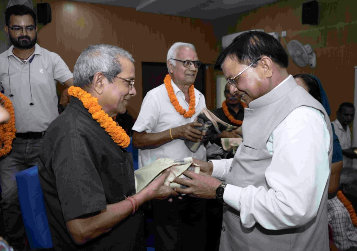 कैबिनेट मंत्री