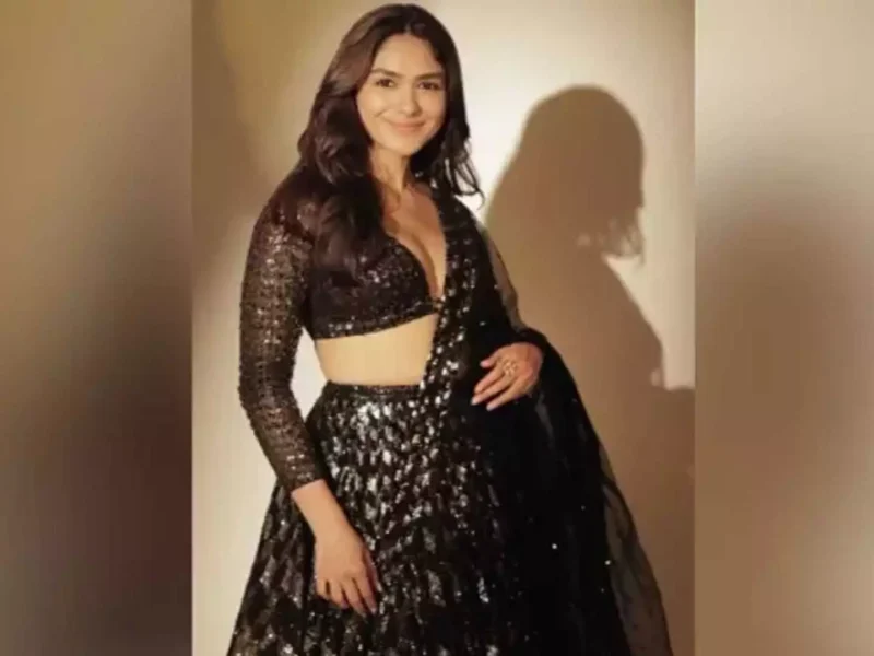 मृणाल ठाकुर