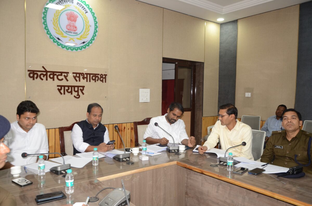 कलेक्टर ने यातायात दुरुस्त