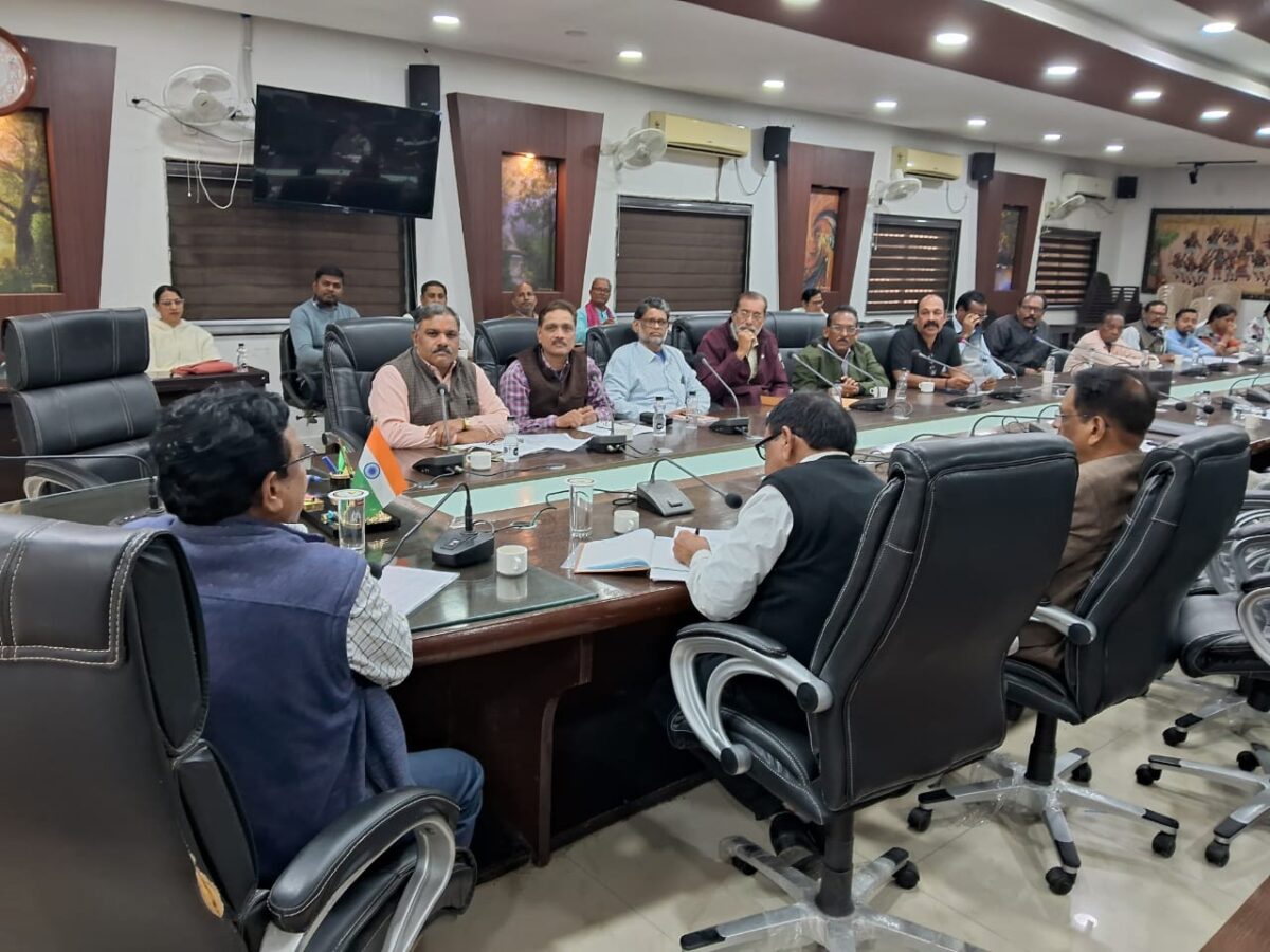 कलेक्टर की पहल