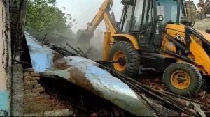 अतिक्रमण