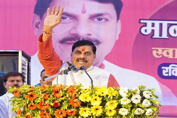 नरेन्द्र मोदी