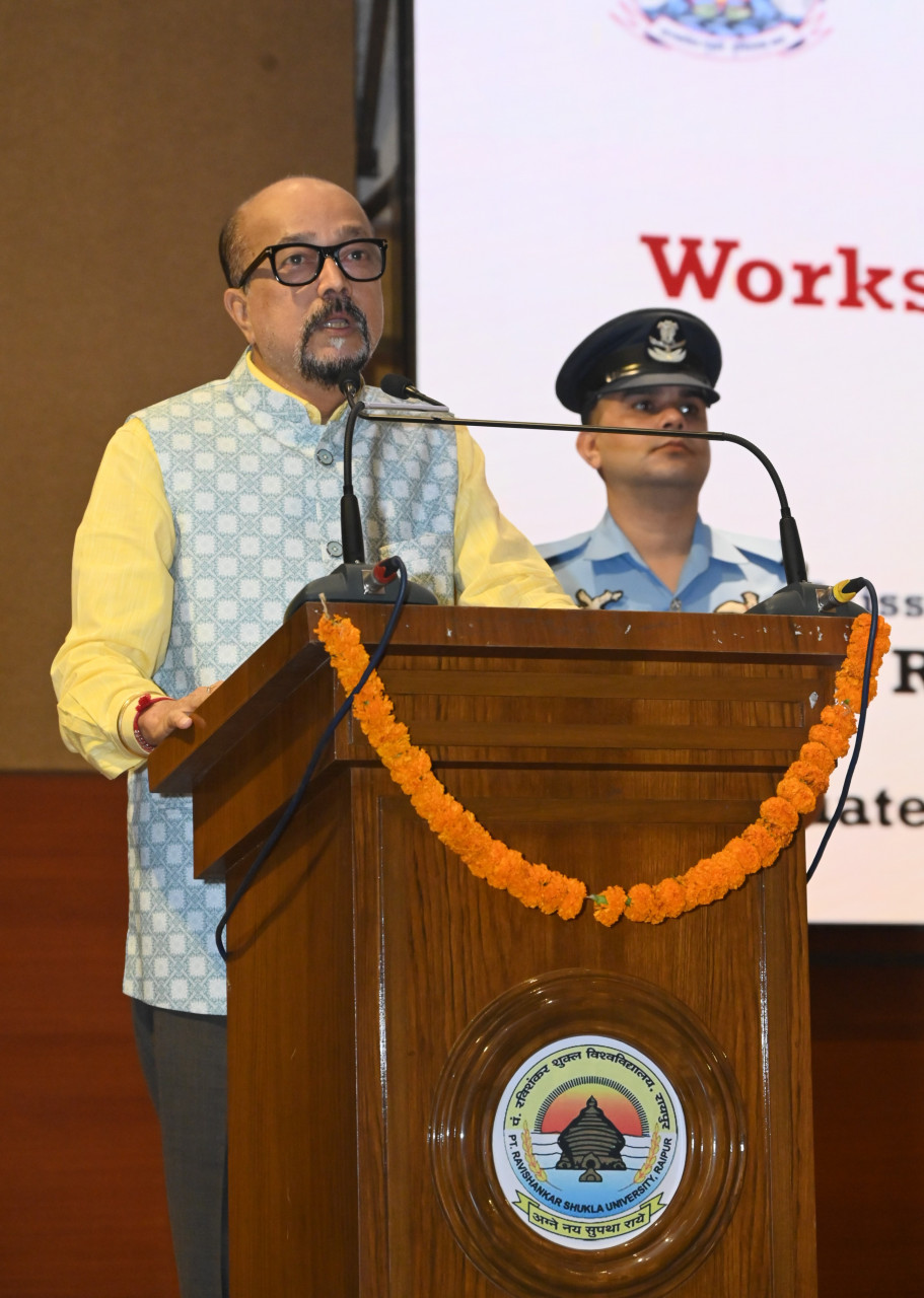 रमेन डेका