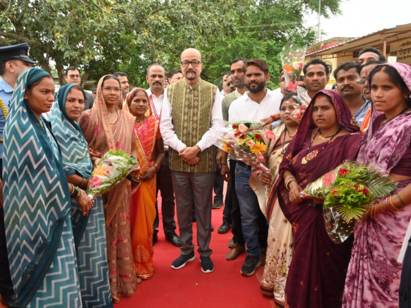 रमेन डेका