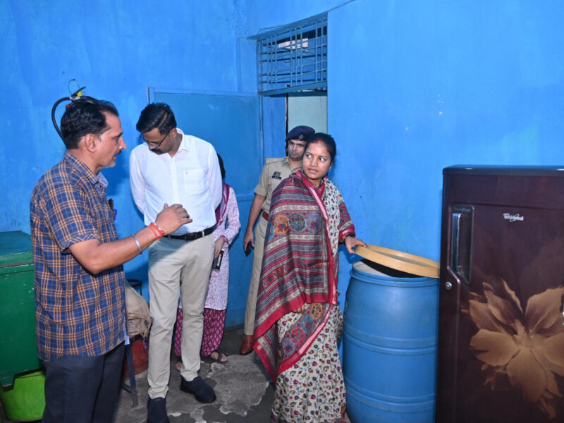 मंत्री लक्ष्मी राजवाड़े