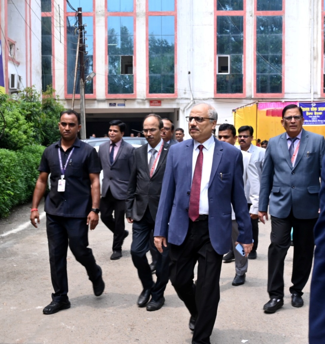 मुख्य न्यायाधीश