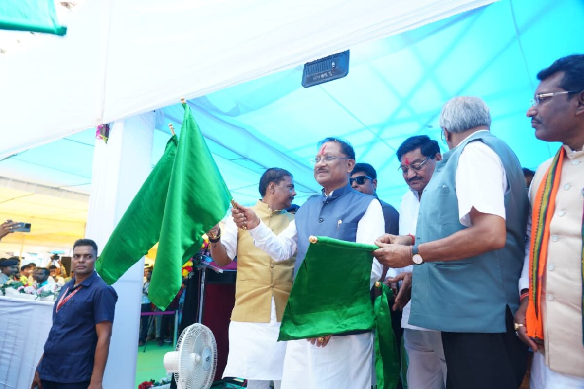 तेजी से बढ़ता रेलवे इंफ्रास्ट्रक्चर