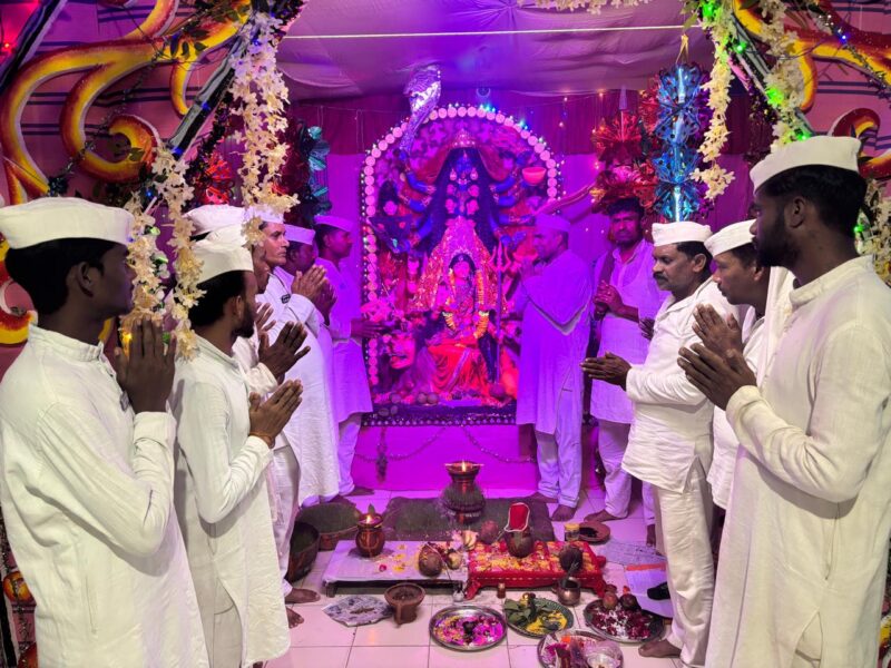 802 बंदियों ने रखा व्रत