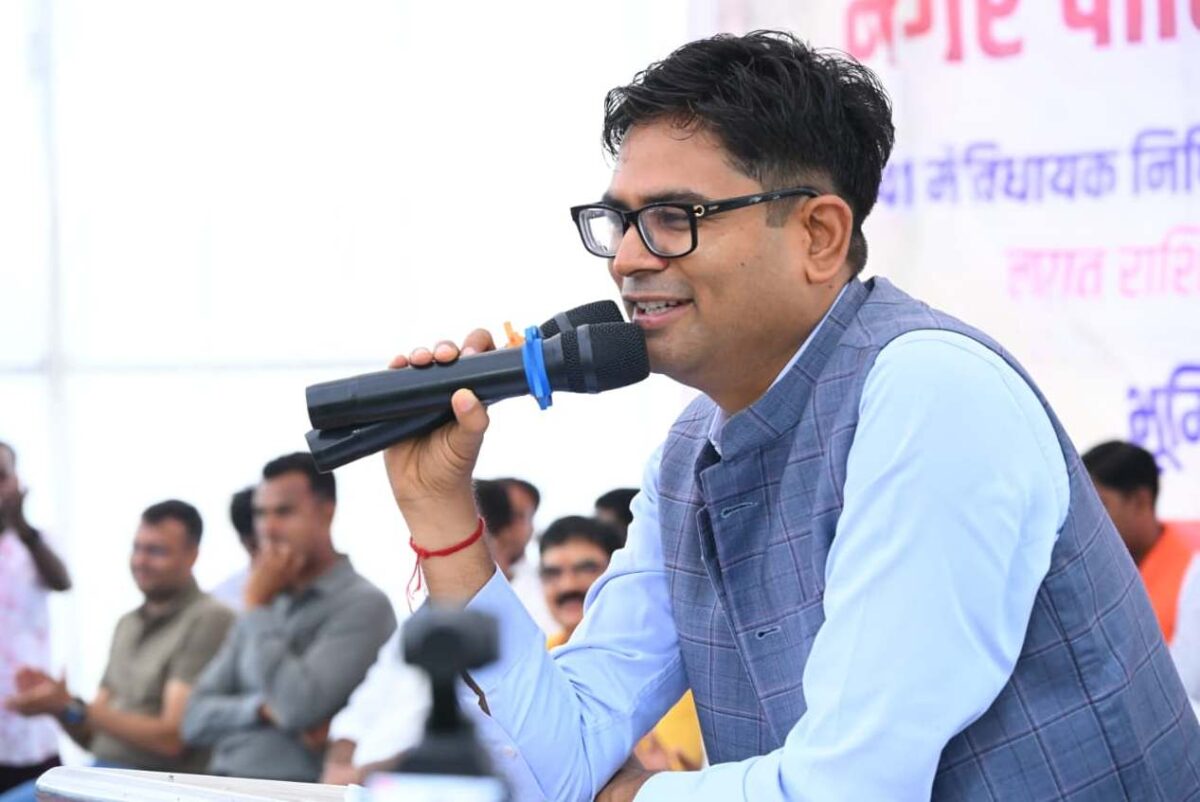 वित्त मंत्री श्री ओ.पी