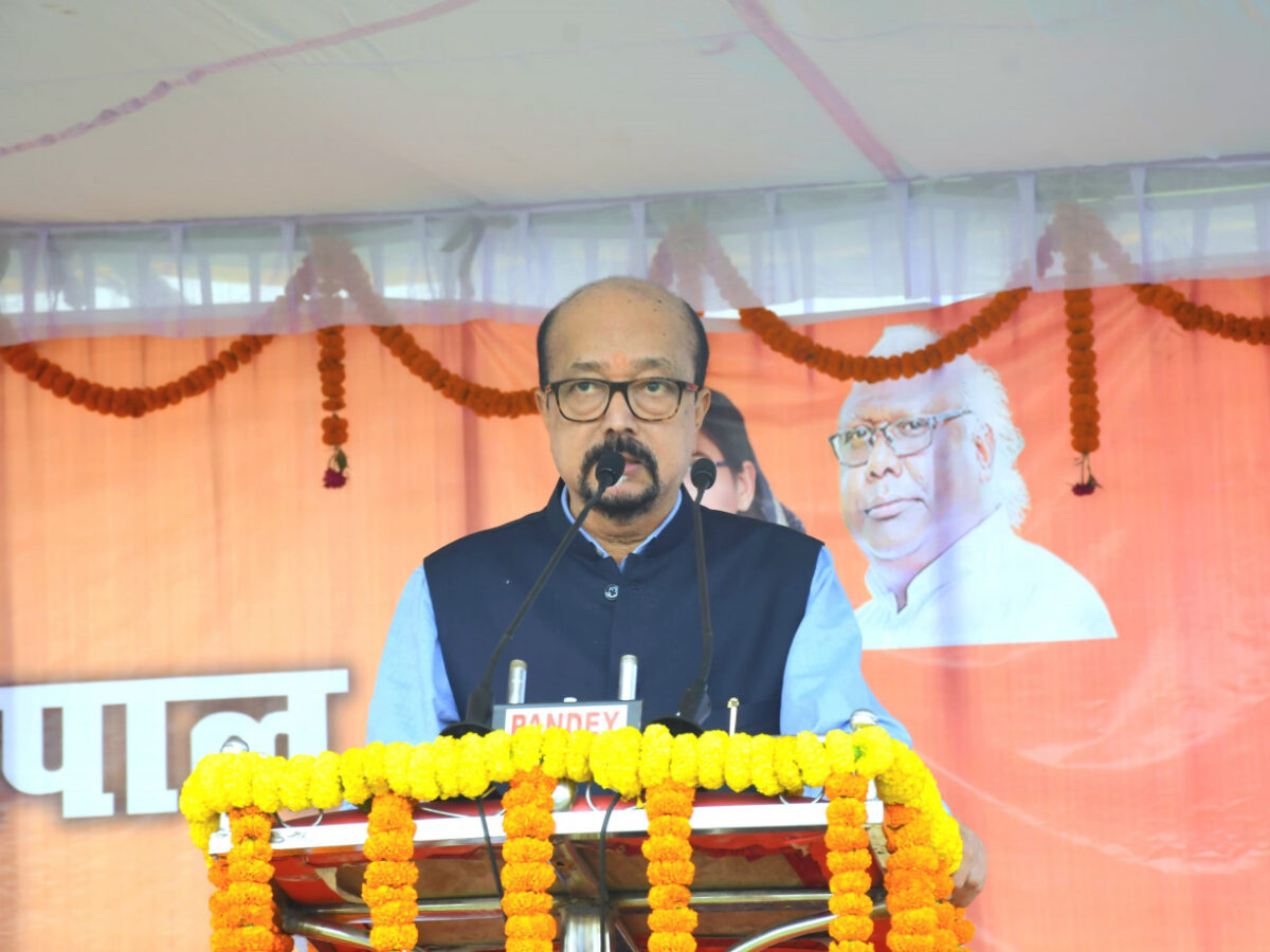 राज्यपाल श्री रमेन डेका