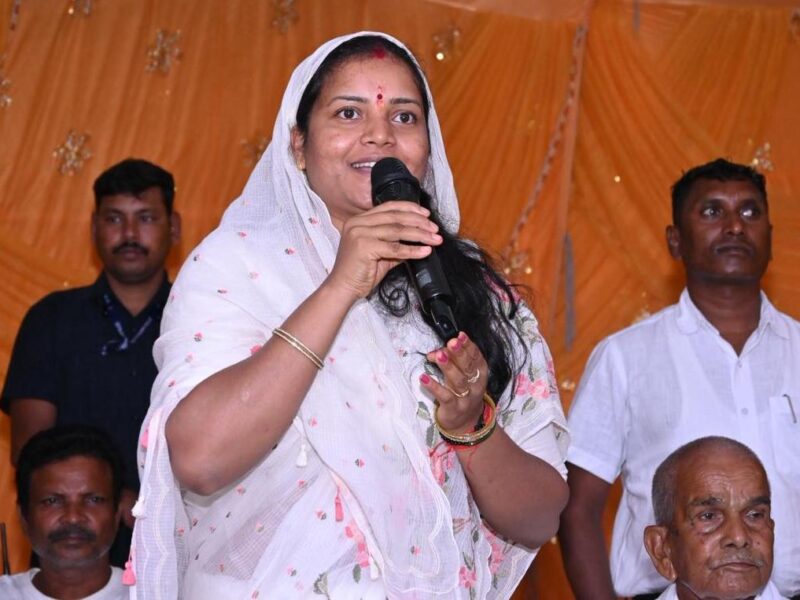 कर्मा नृत्य प्रतियोगिता