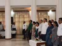 राजभवन में ‘वंदे मातरम्’ के 150 वर्ष पर सामूहिक गायन