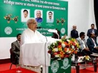 राज्यपाल श्री पटेल ने कृषि महाविद्यालय इंदौर में विभिन्न विकास कार्यों का किया लोकार्पण और शिलान्यास