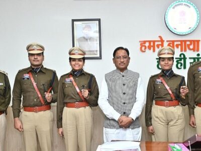 मुख्यमंत्री श्री विष्णुदेव साय से प्रशिक्षु आईपीएस अधिकारियों ने की सौजन्य भेंट